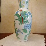 Floral vase with parrot