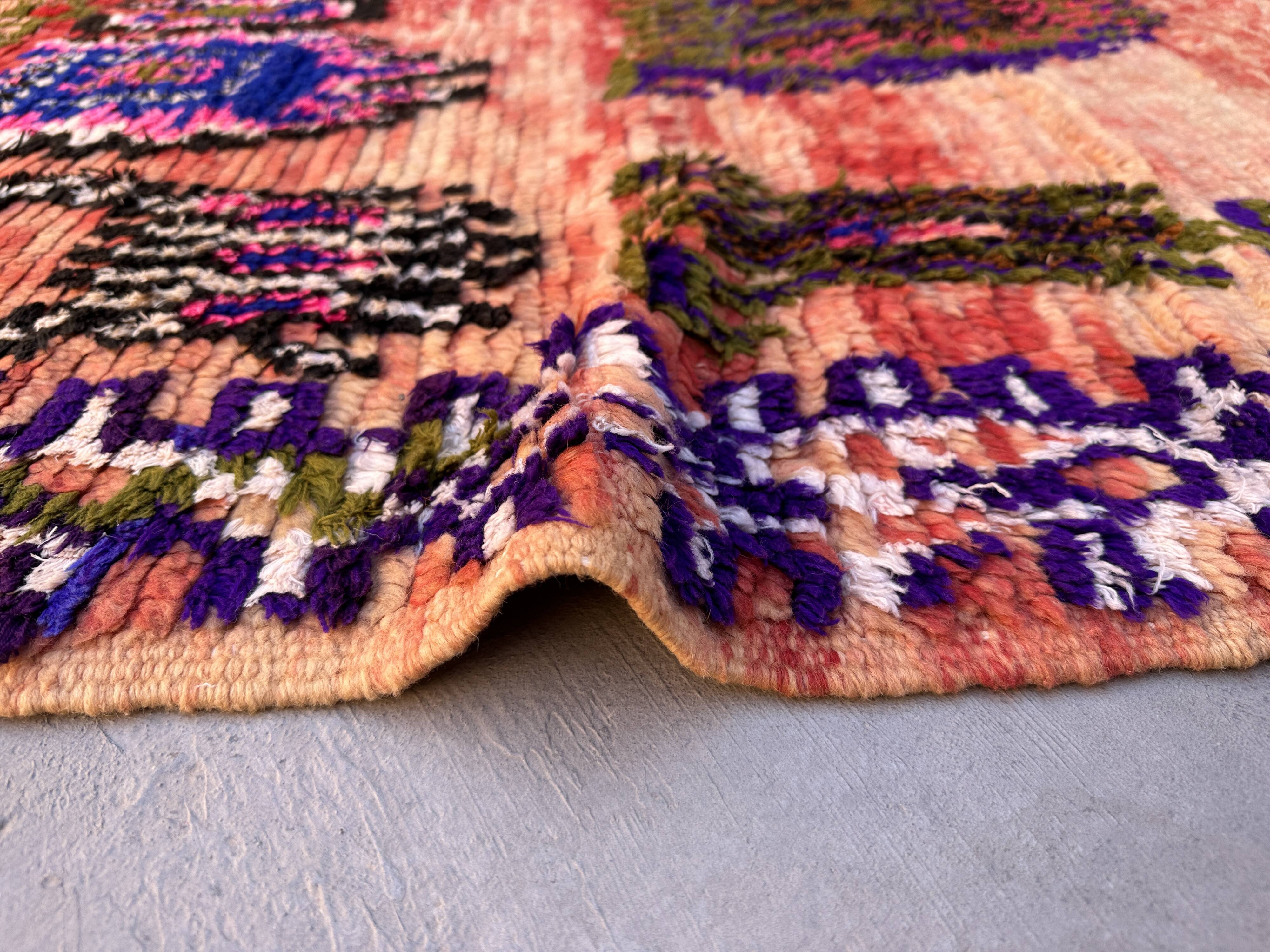 Colorful boujad Moroccan rug - 288 x 166 cm