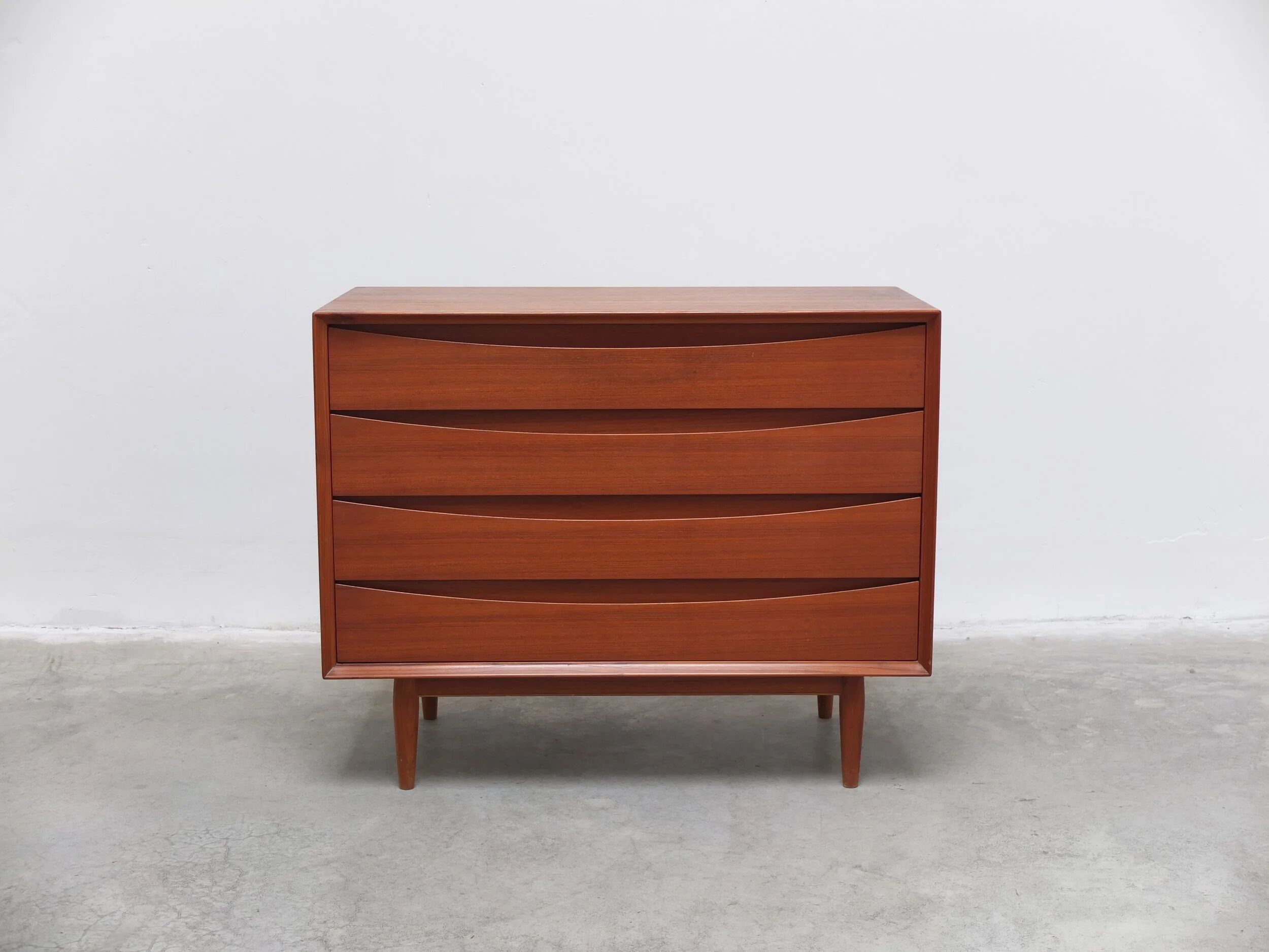 Freestanding chest of drawers in teak by Arne Vodder for Sibast, 1960s