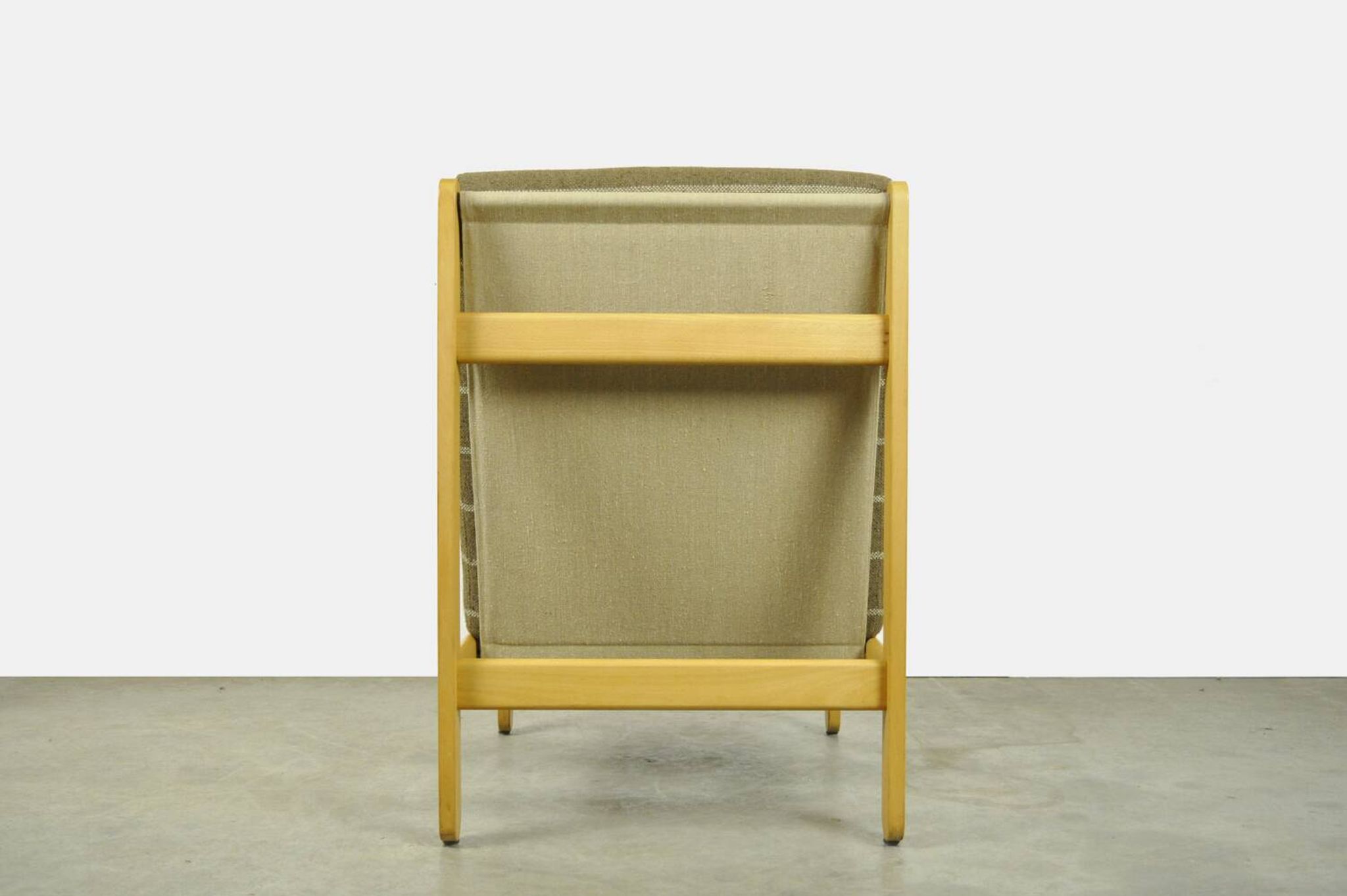 🟡 Vintage oak lounge chair with wool upholstery / Denmark 1960s