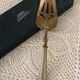 Pie shovel, silver metal