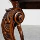 Table d'appoint en noyer sculpté de style Napoléon III avec plateau en Ardune, France vers 190.
