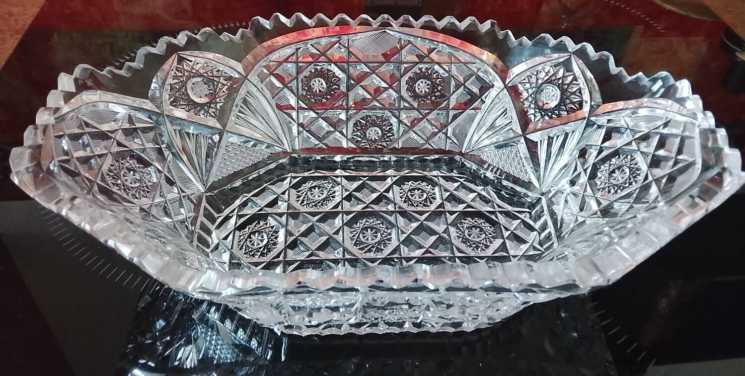 Cut glass fruit bowl