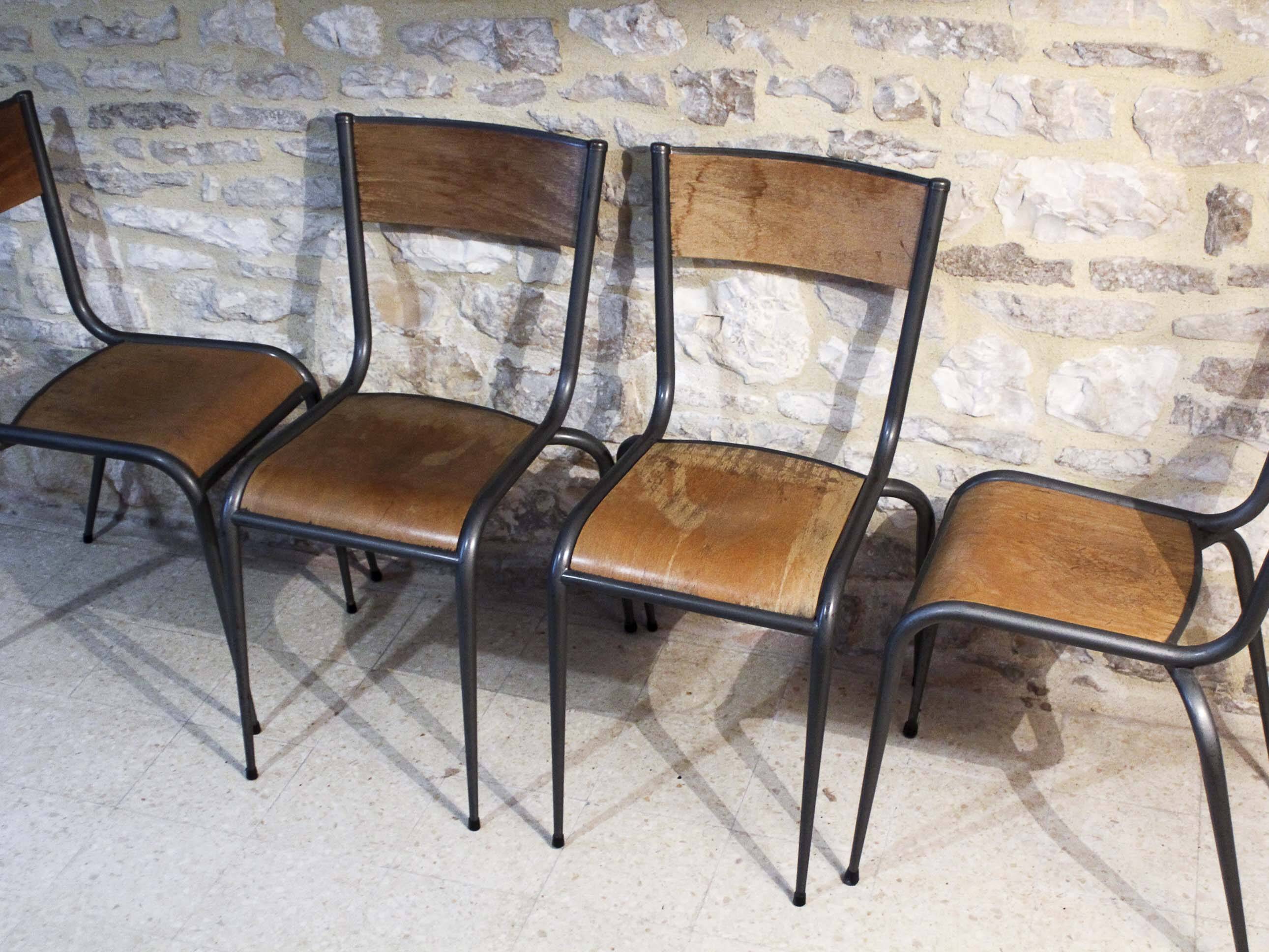 4 chaises d'école pieds fuselés métal et bois