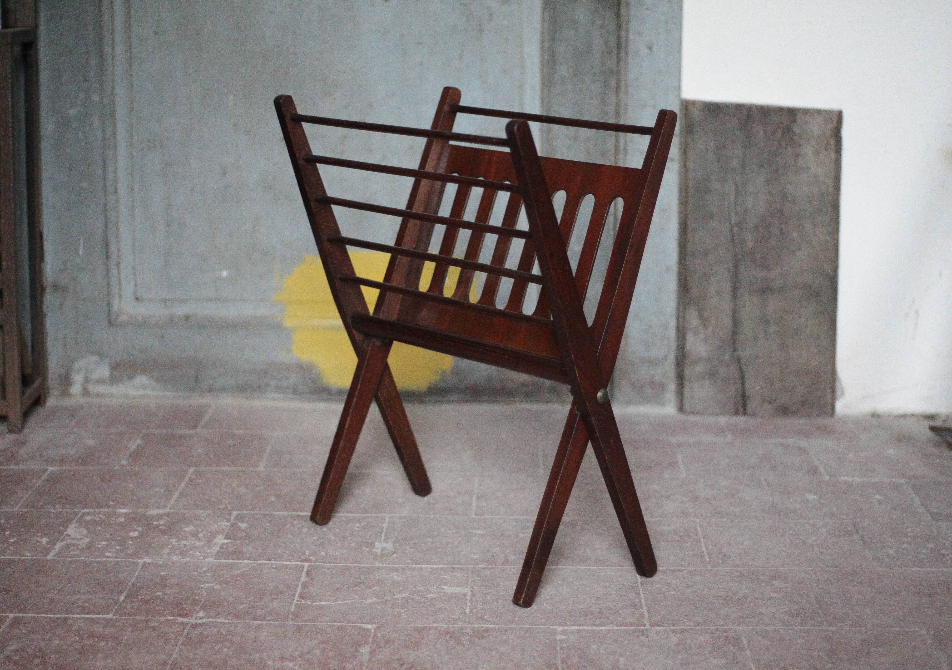 Cees Braakman vintage magazine rack, folding wooden magazine rack.