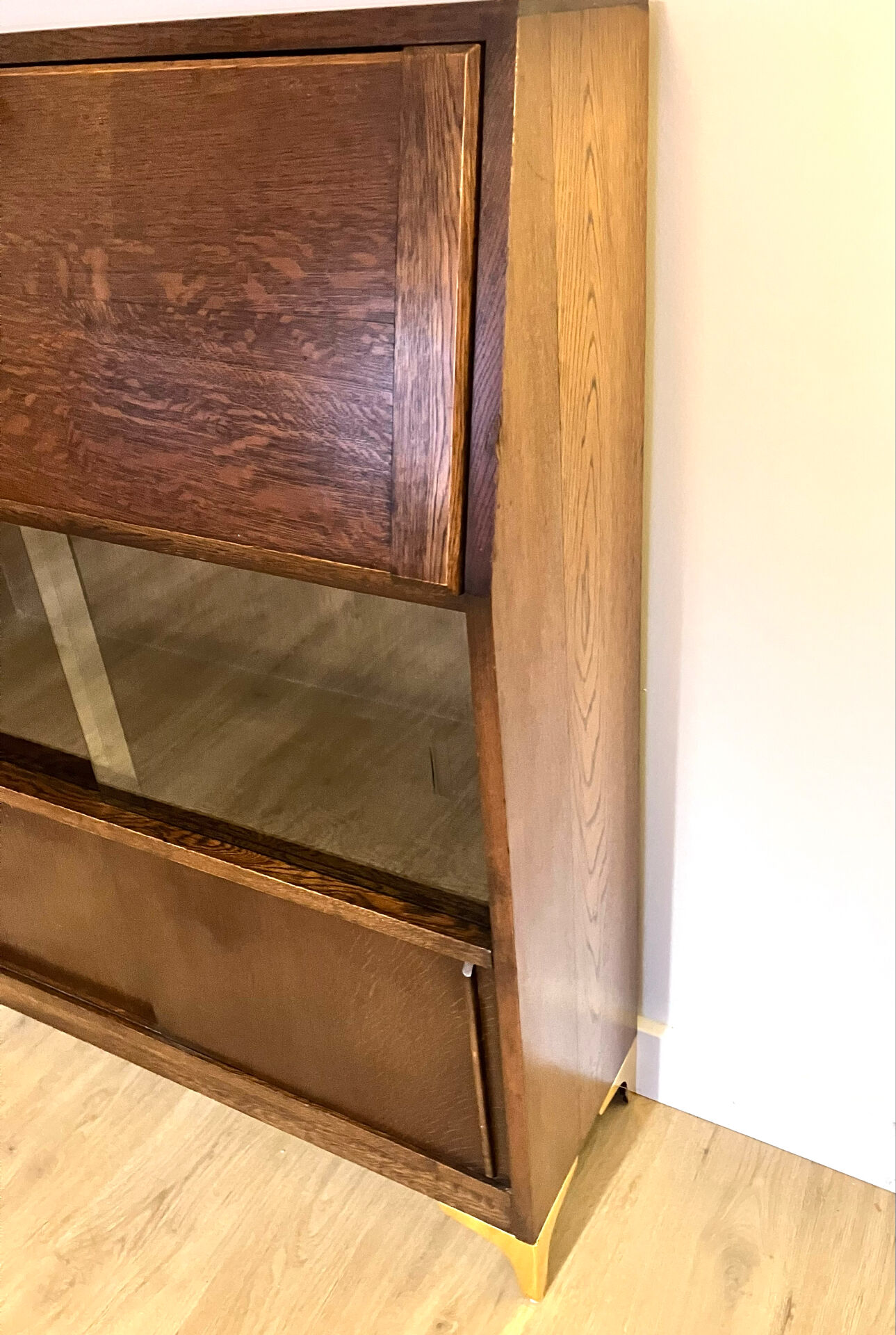 Solid oak secretary with golden feet