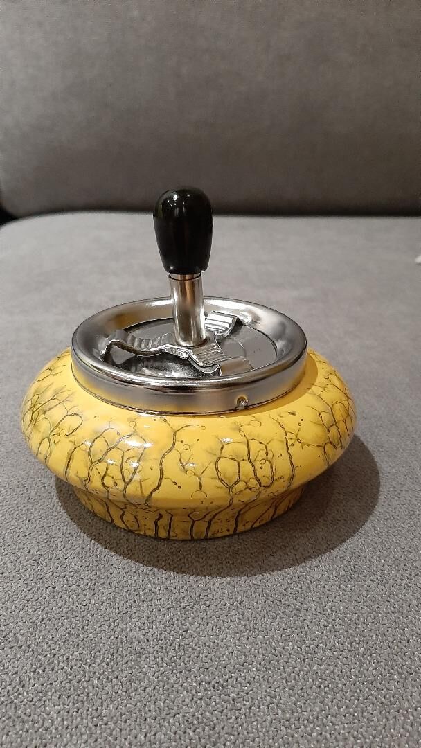 Dutch annee 60 roulette ashtray