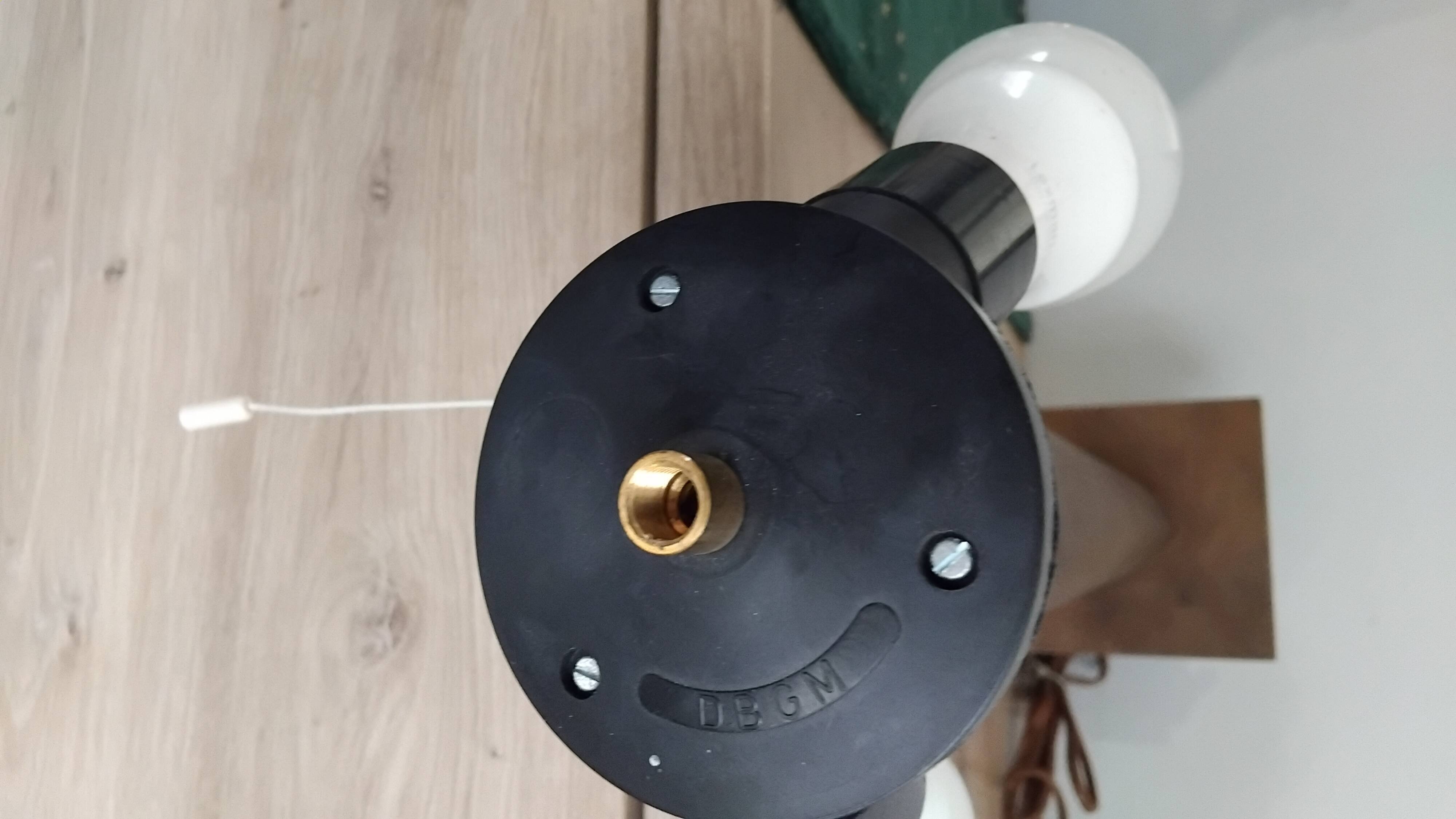 Lampe égyptienne osiris  bronze teck vintage  avec ecrin