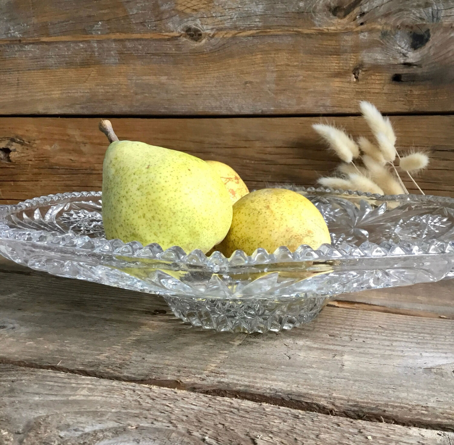 Coupe à fruits en verre ciselé