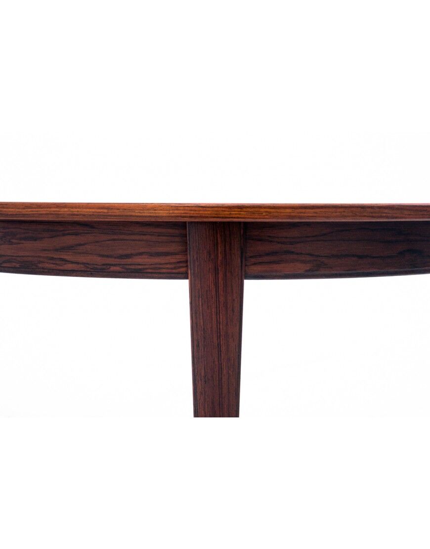 Rosewood dining table, Denmark, 1960s. After restoration.