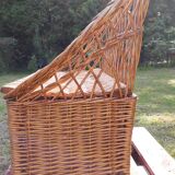 Wicker child's box bench