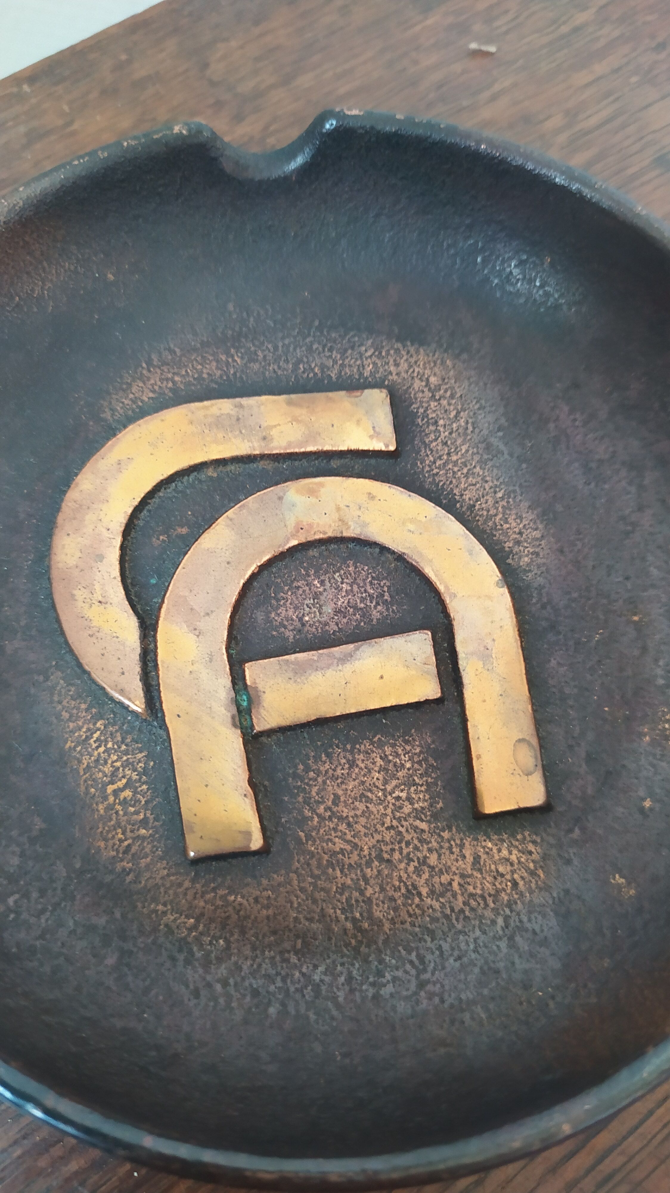 Crédit Agricole advertising ashtray in cast iron