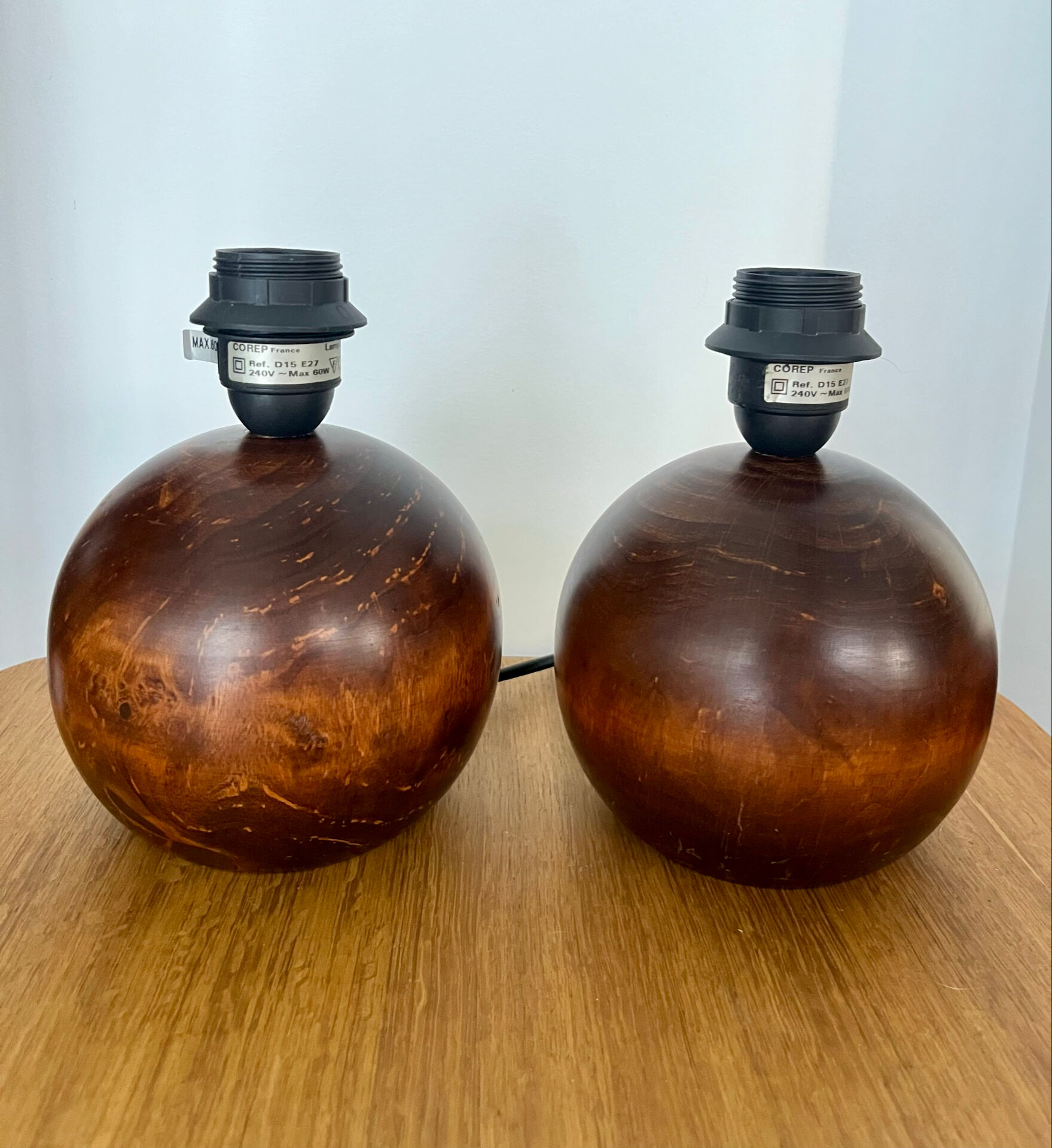 Pair of wooden ball lamp feet