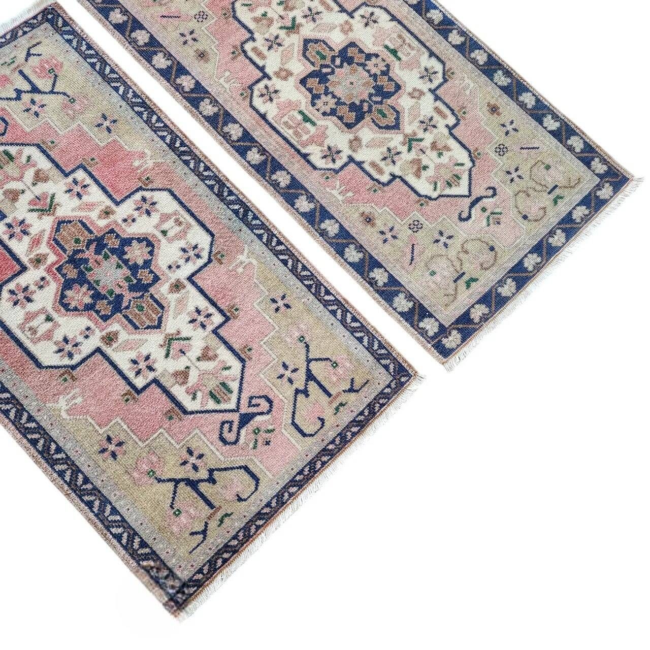Set of 2 vintage handmade Turkish rugs 55x98 cm