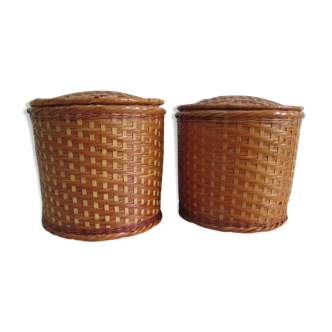Two bamboo baskets with lid