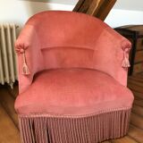 Pink velvet toad armchair