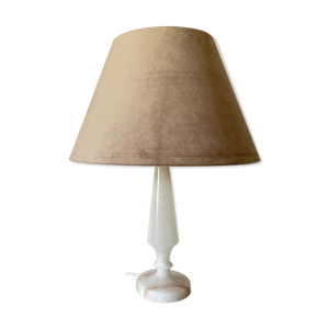 lampe vintage en pierre