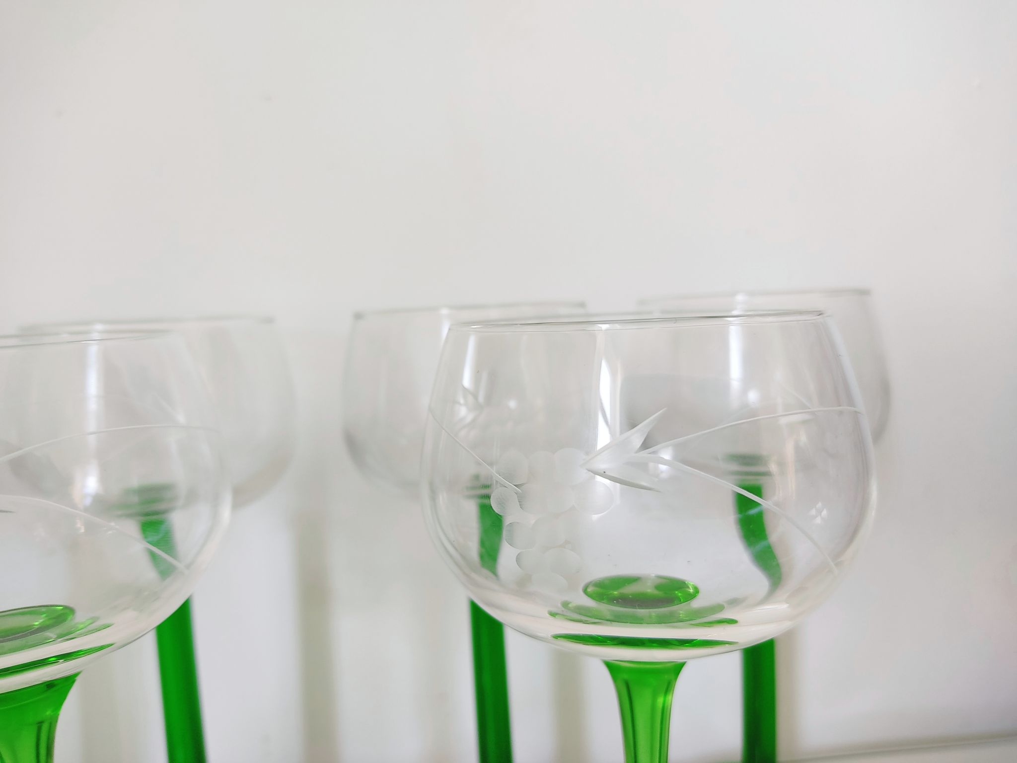 Set de 8 verres à vin cristal La Rochère et verre