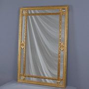 Grand miroir à parcloses, style Louis XVI – Milieu XXe