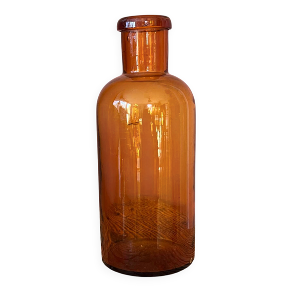 Vase flacon en verre ambré