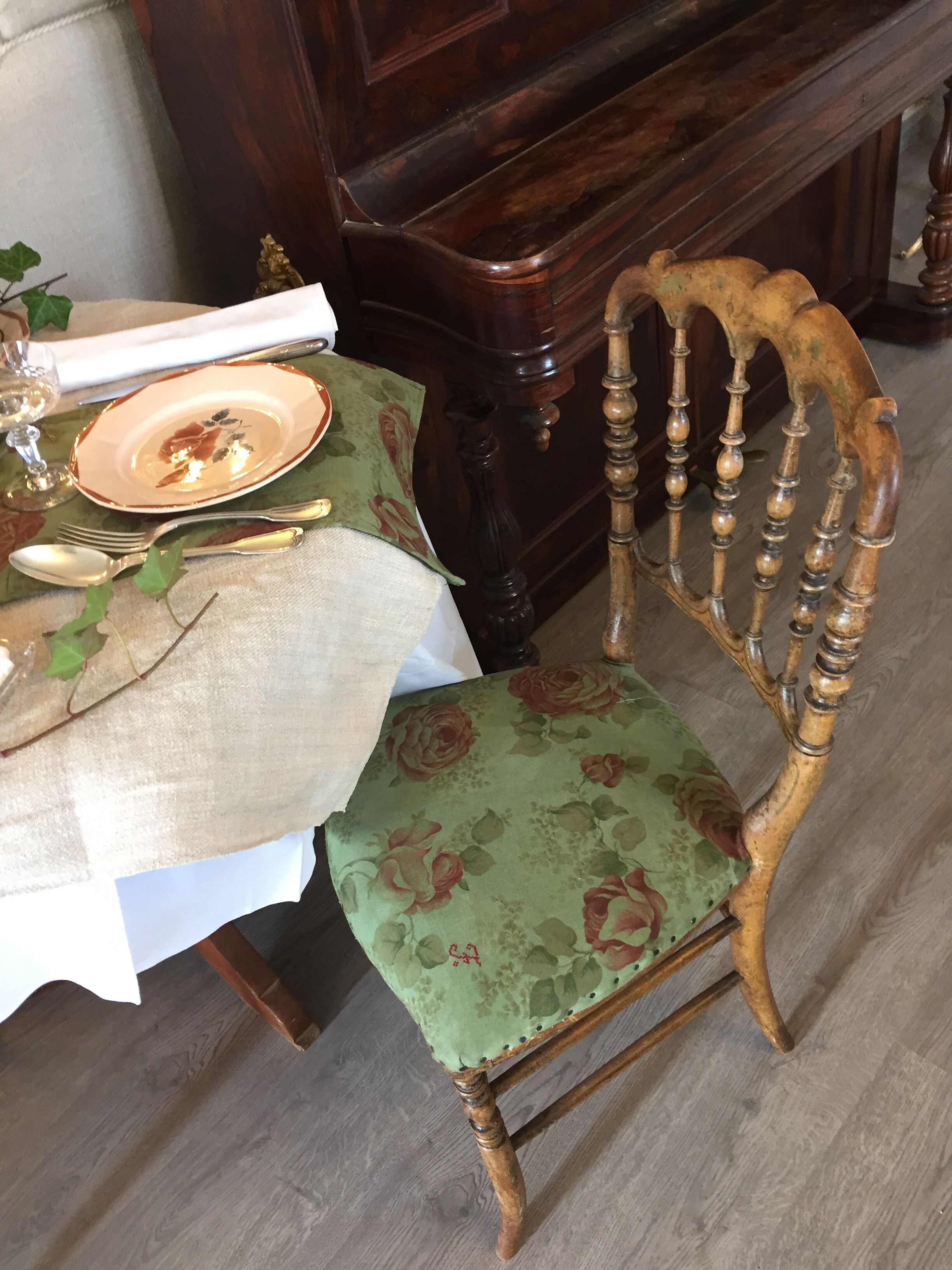 Paire de chaise ancienne style Napoléon