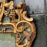 Large Louis XV Pareclosed Mirror In Carved And Gilded Wood, France 18th Century