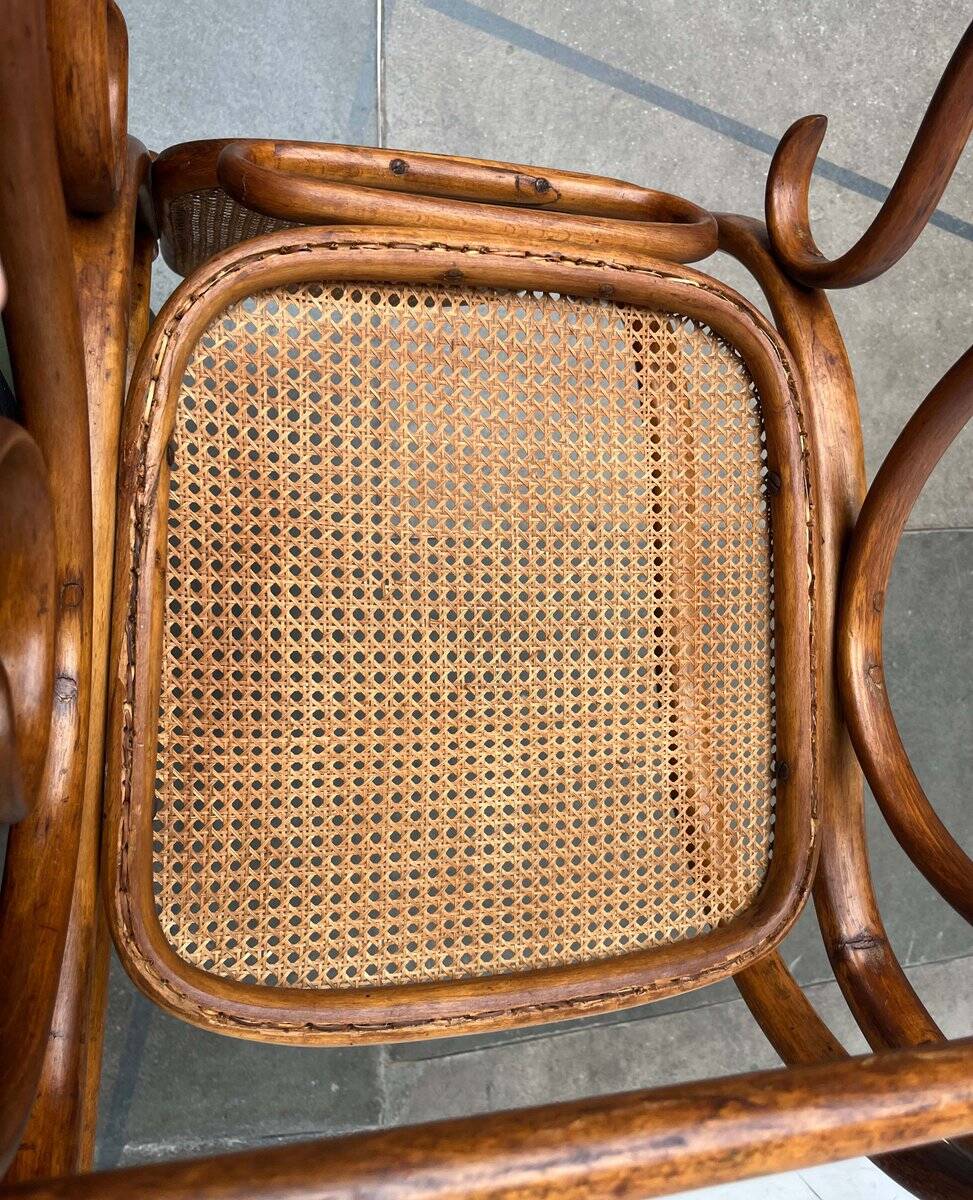 Curved wooden rocking chair Art Nouveau Jugendstil by Fischel, Austria, 1910s