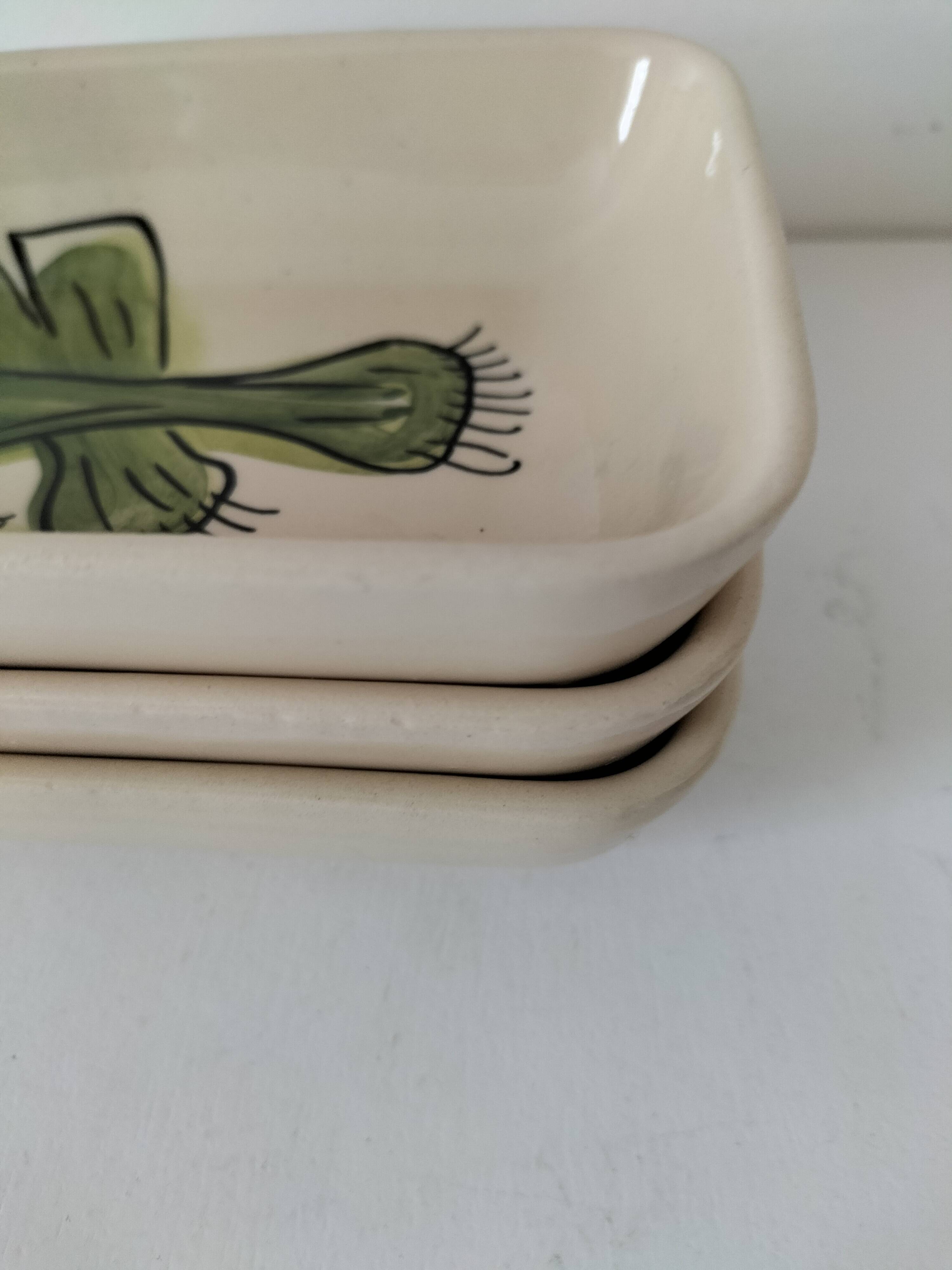 Trio de plats rectangulaires vintage à décor naïf de légumes