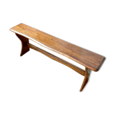 Banc en bois foncé