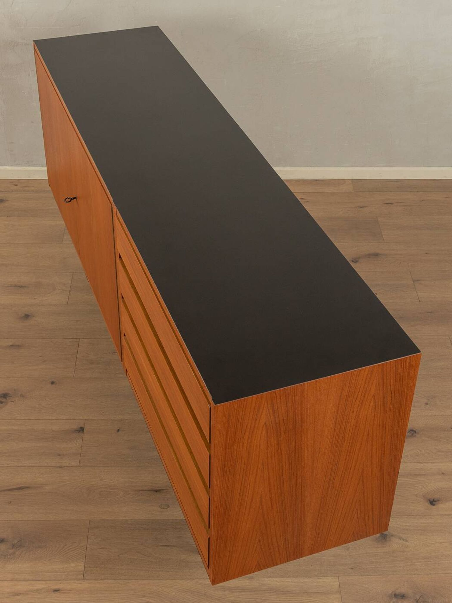 Buffet à tiroirs, années 1960