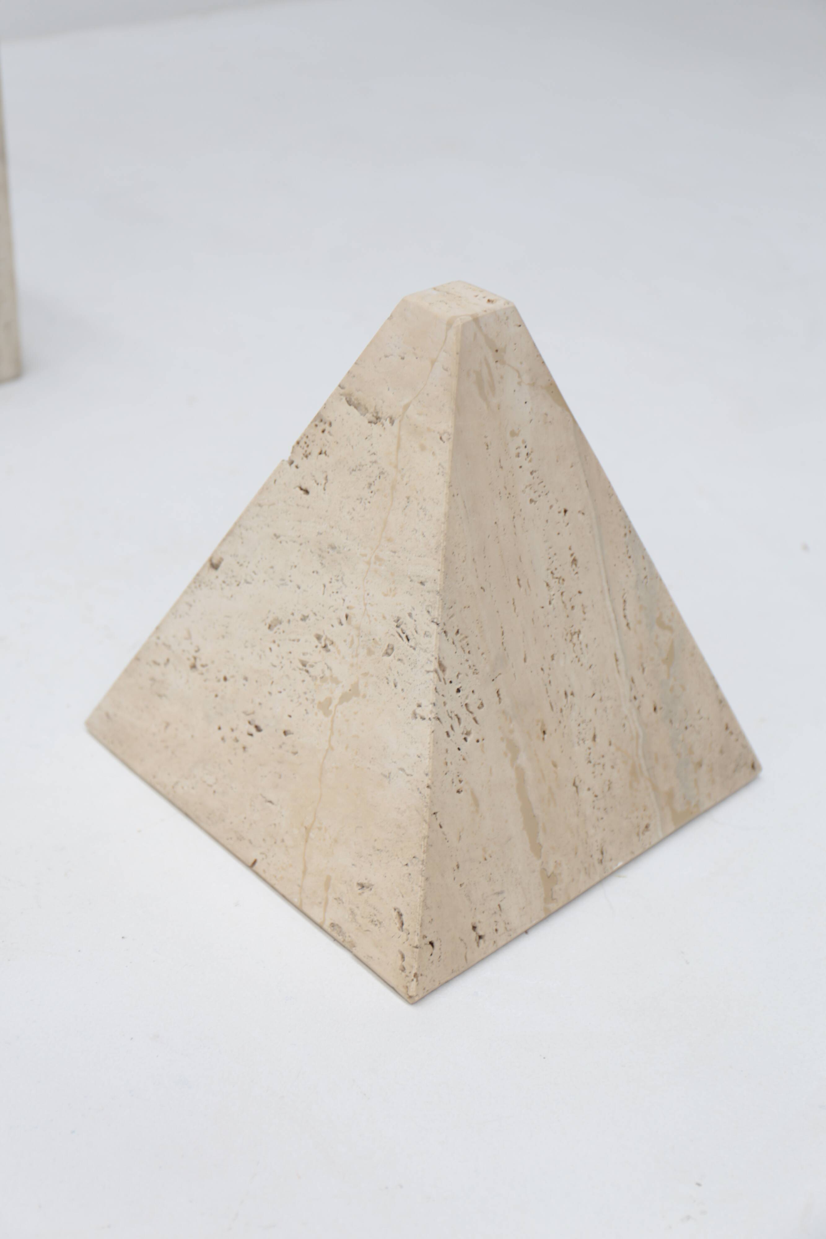Metafora travertine coffee table by Massimo & Lella Vignelli, Italy