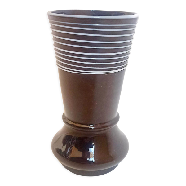 Vase verre grenat années 60