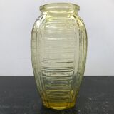 Vase art déco verre moulé jaune vintage