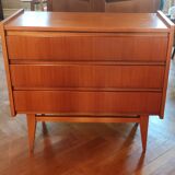 Vintage chest of drawers