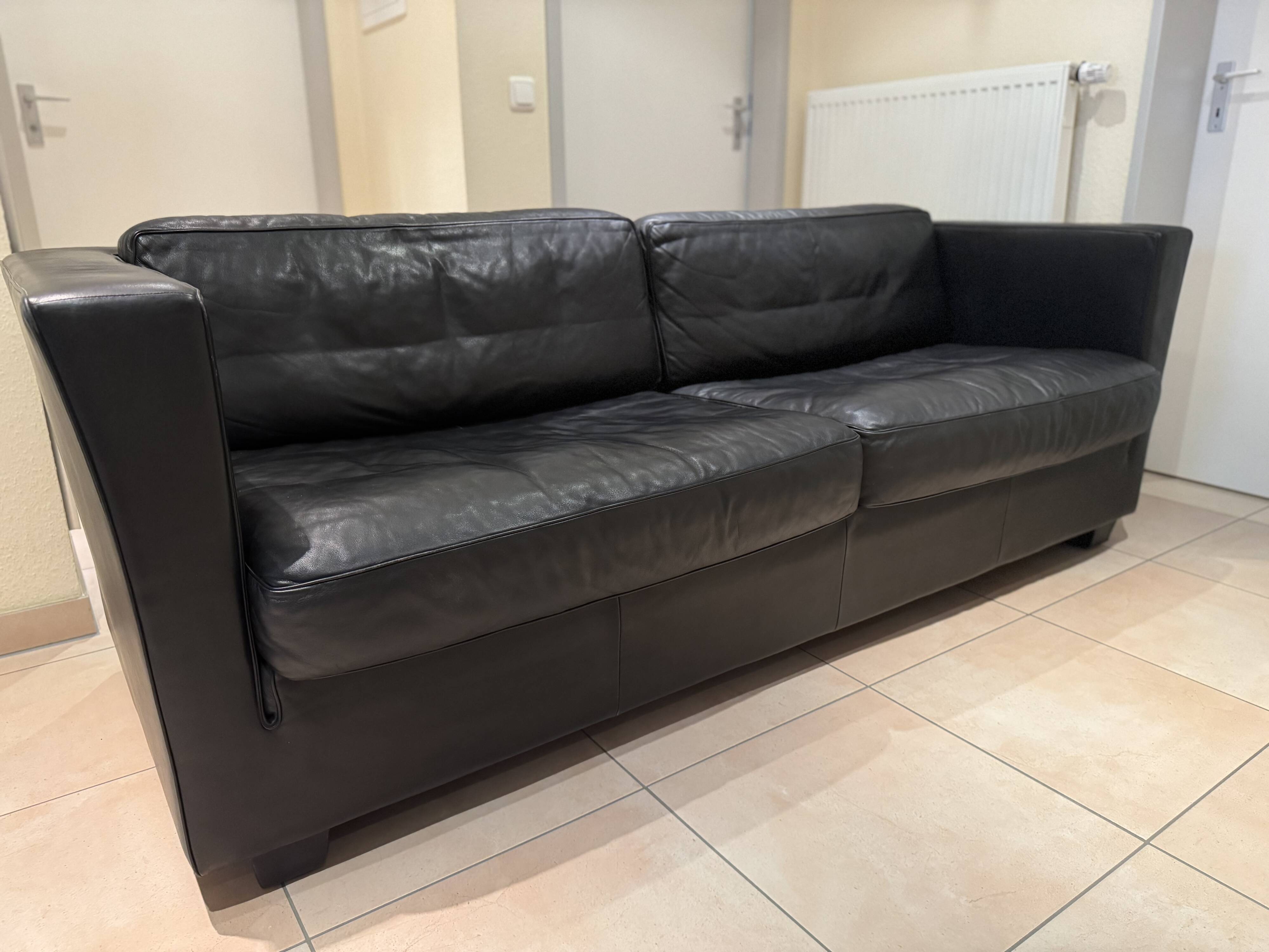 Black leather sofa by Sede – Design by Andrée Putman – 1990s
