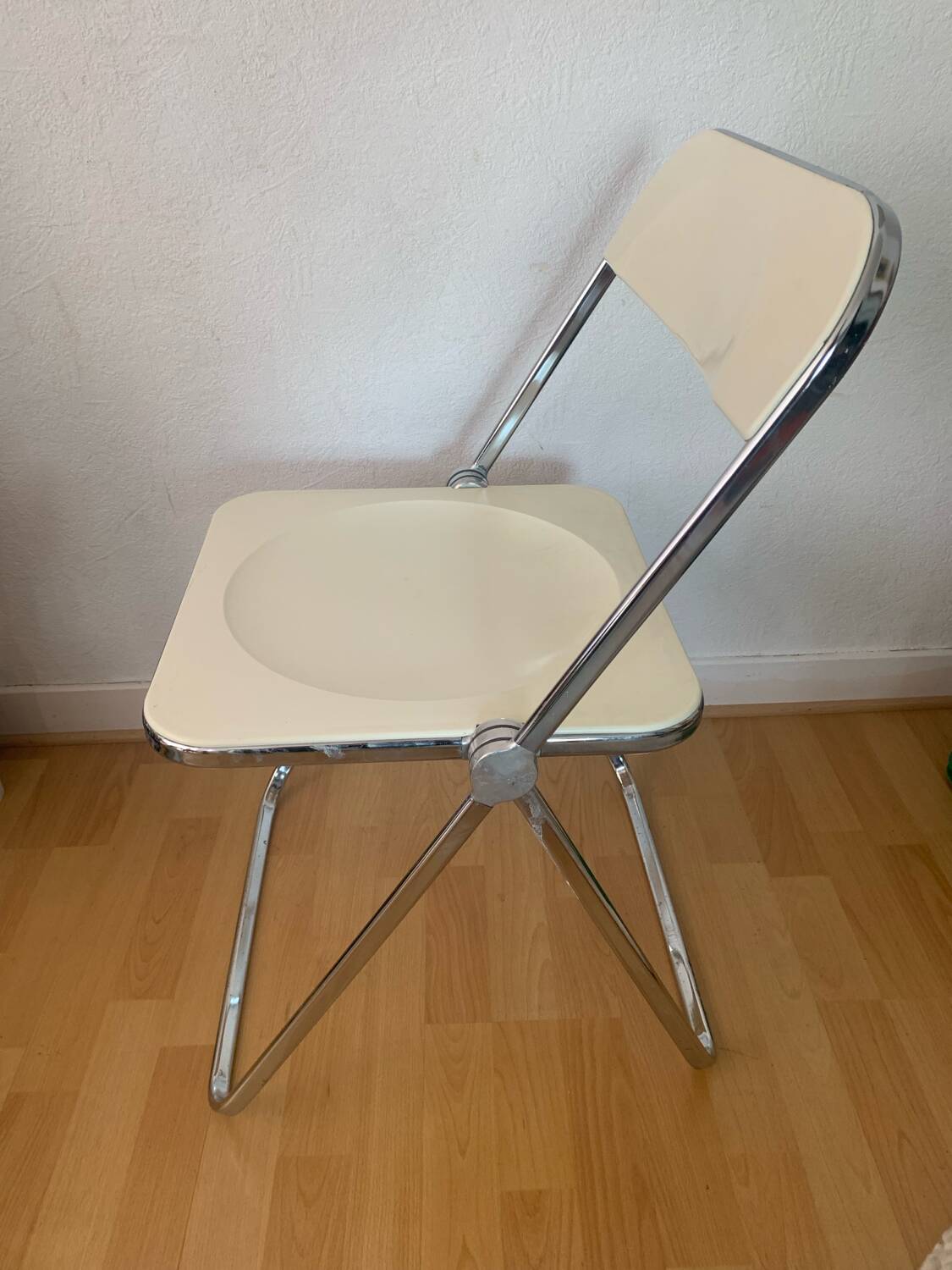 Castelli Plia folding chair