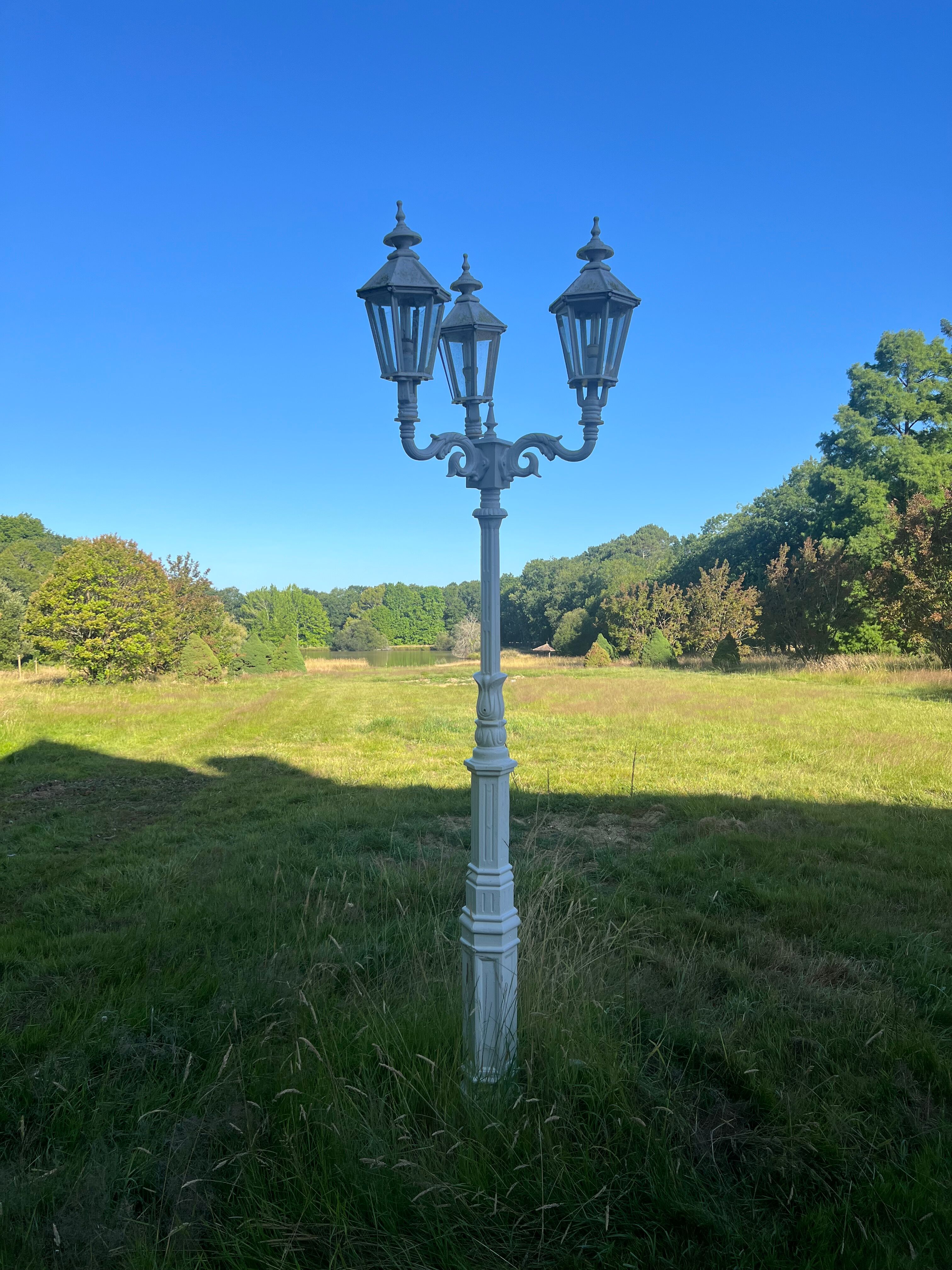 17 lampadaires en fonte