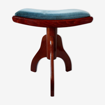 Rotating piano stool