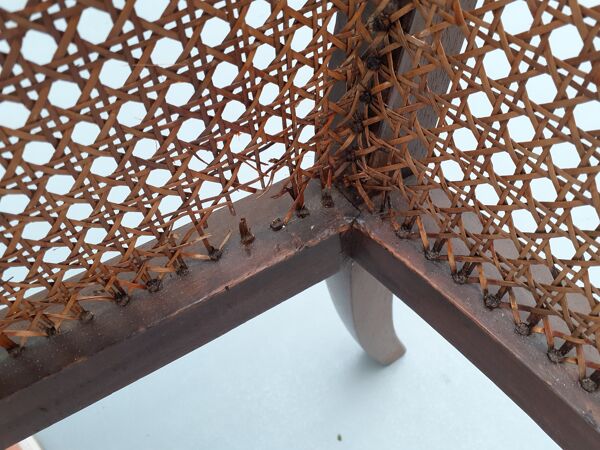 Fauteuil colonial en bois et cannage