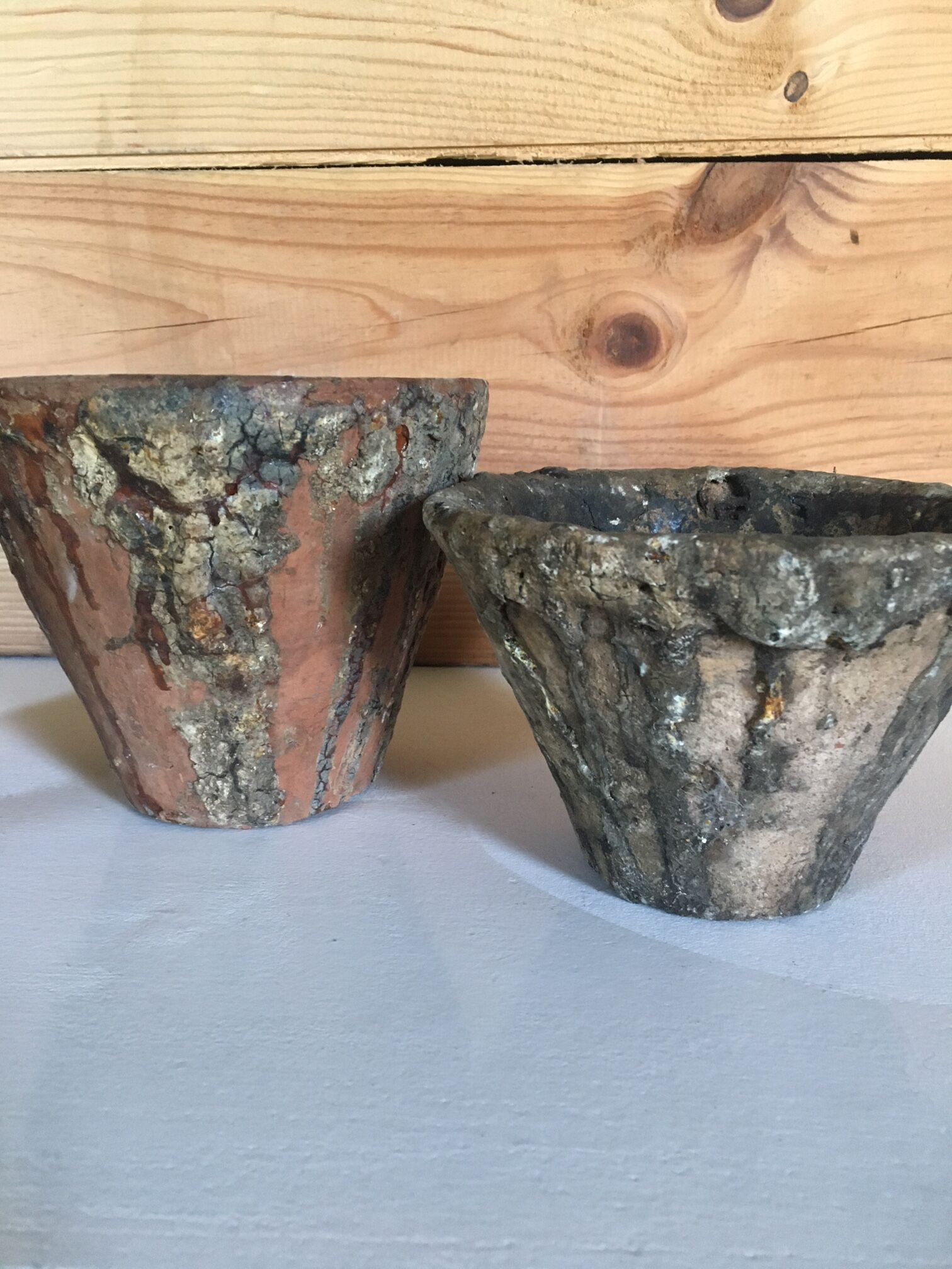 Terracotta resin pot