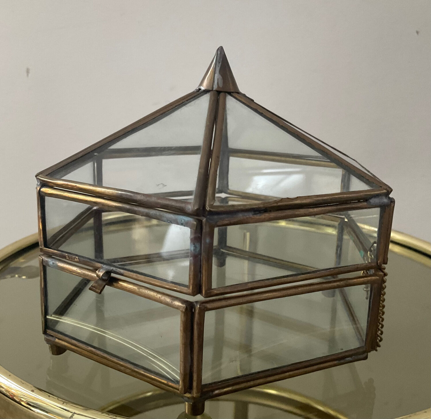 Jewelry box in brass and glass