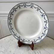 round dish in blue Iron Earth U&C Digoin Sarreguemines model Les Ternes late 19th century