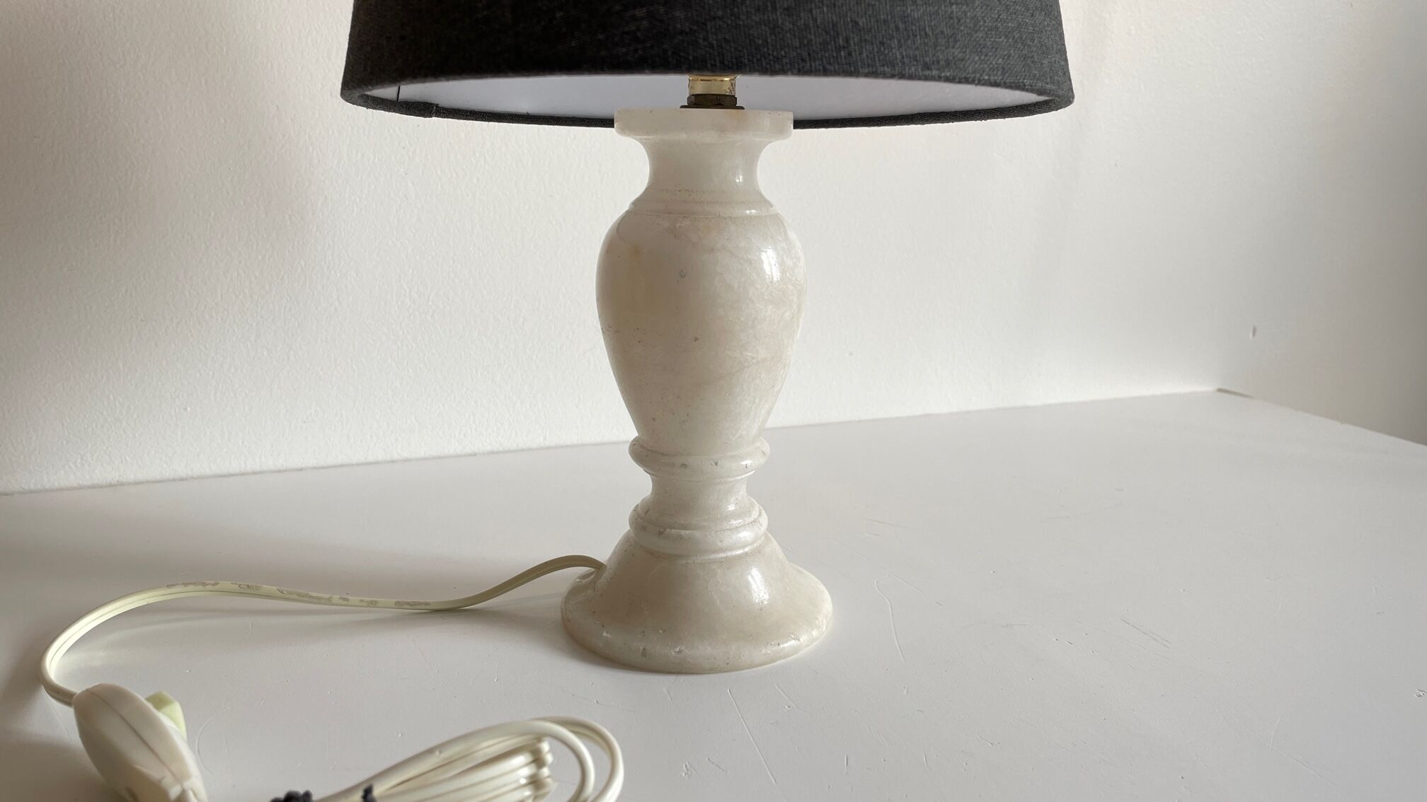 Lampe pieds en pierre d’albatre vintage