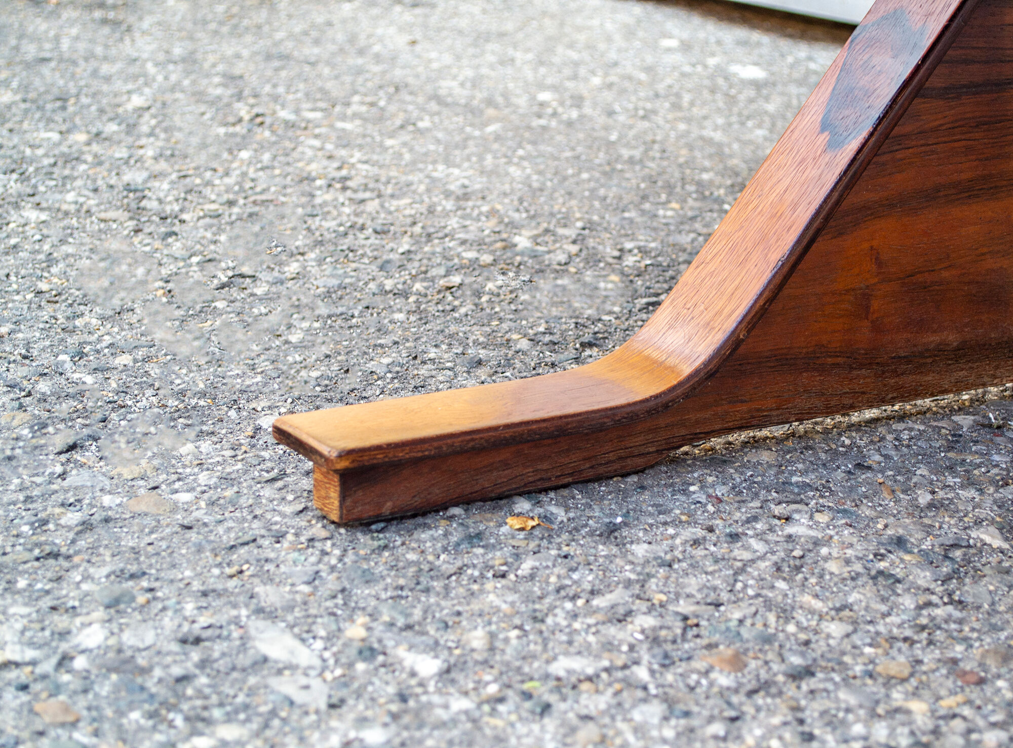 Rosewood table by Gianfranco Frattini for Bernini Italia Year 1957