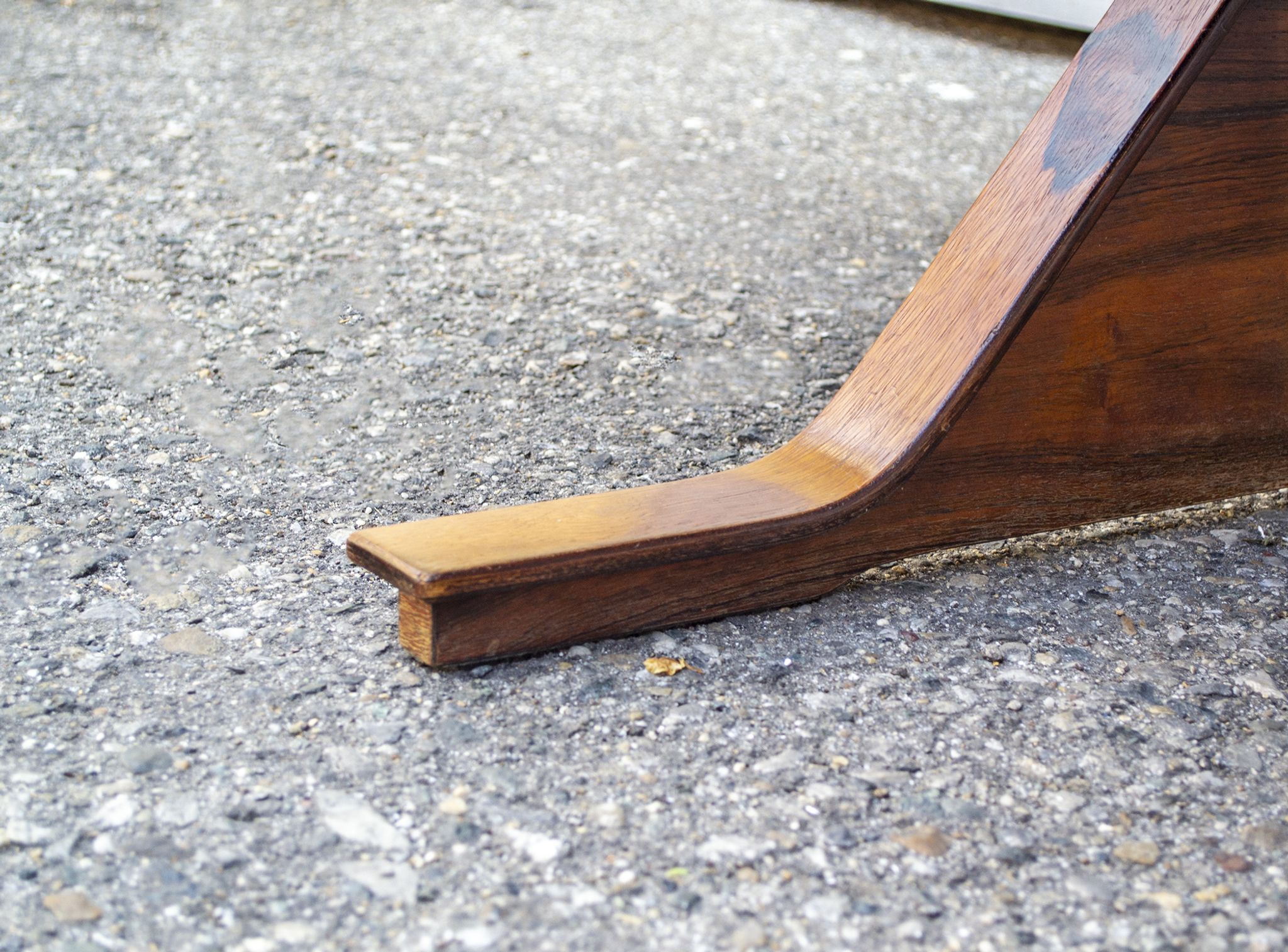 Rosewood table by Gianfranco Frattini for Bernini Italia Year 1957