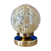 Lampe à poser globe vintage art déco en verre de Clichy jaune