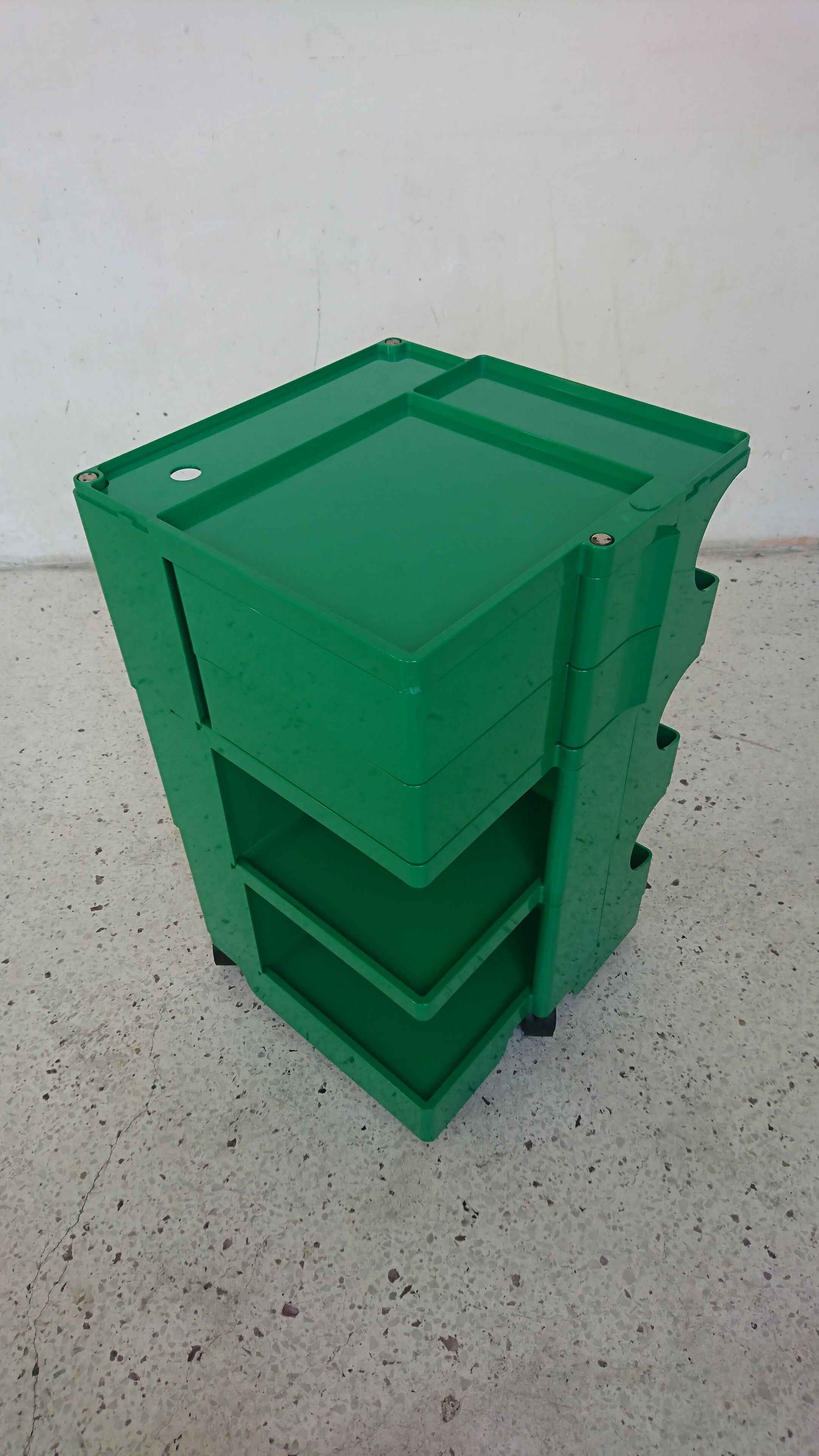 Desserte boby design joe colombo