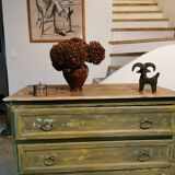 Chest of drawers
