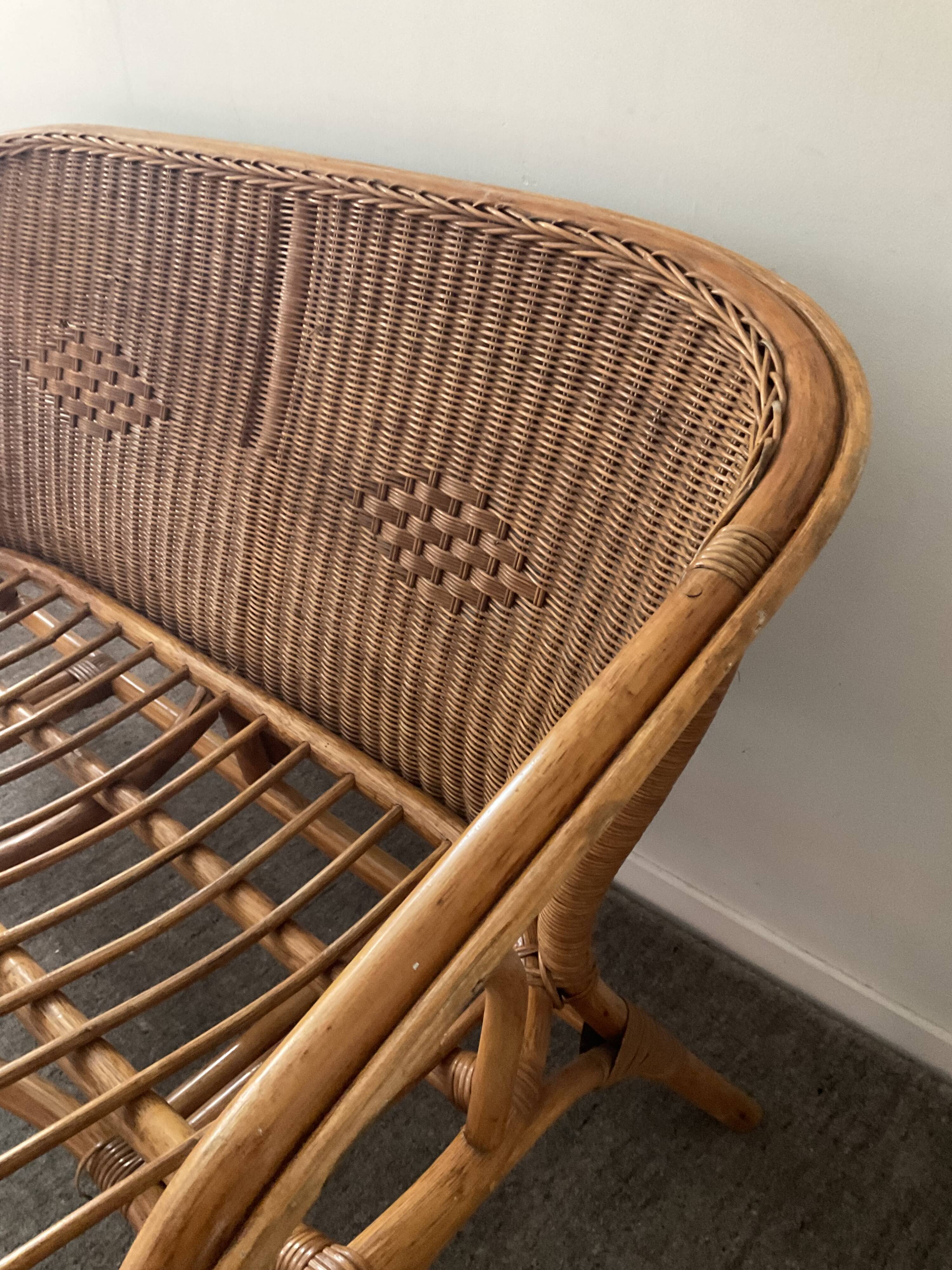 Vintage rattan sofa 60s-70s