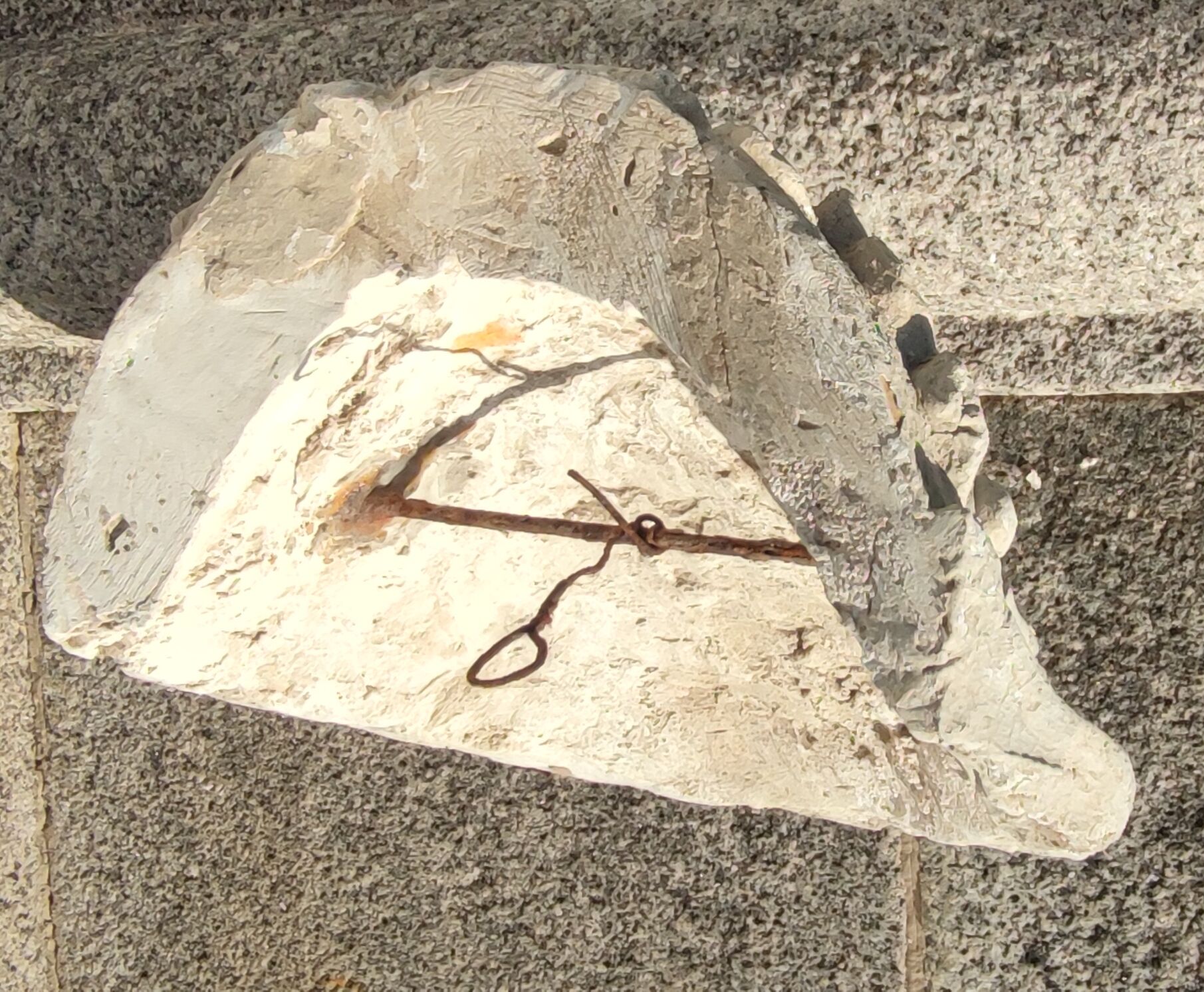 Old plaster face/antique décor